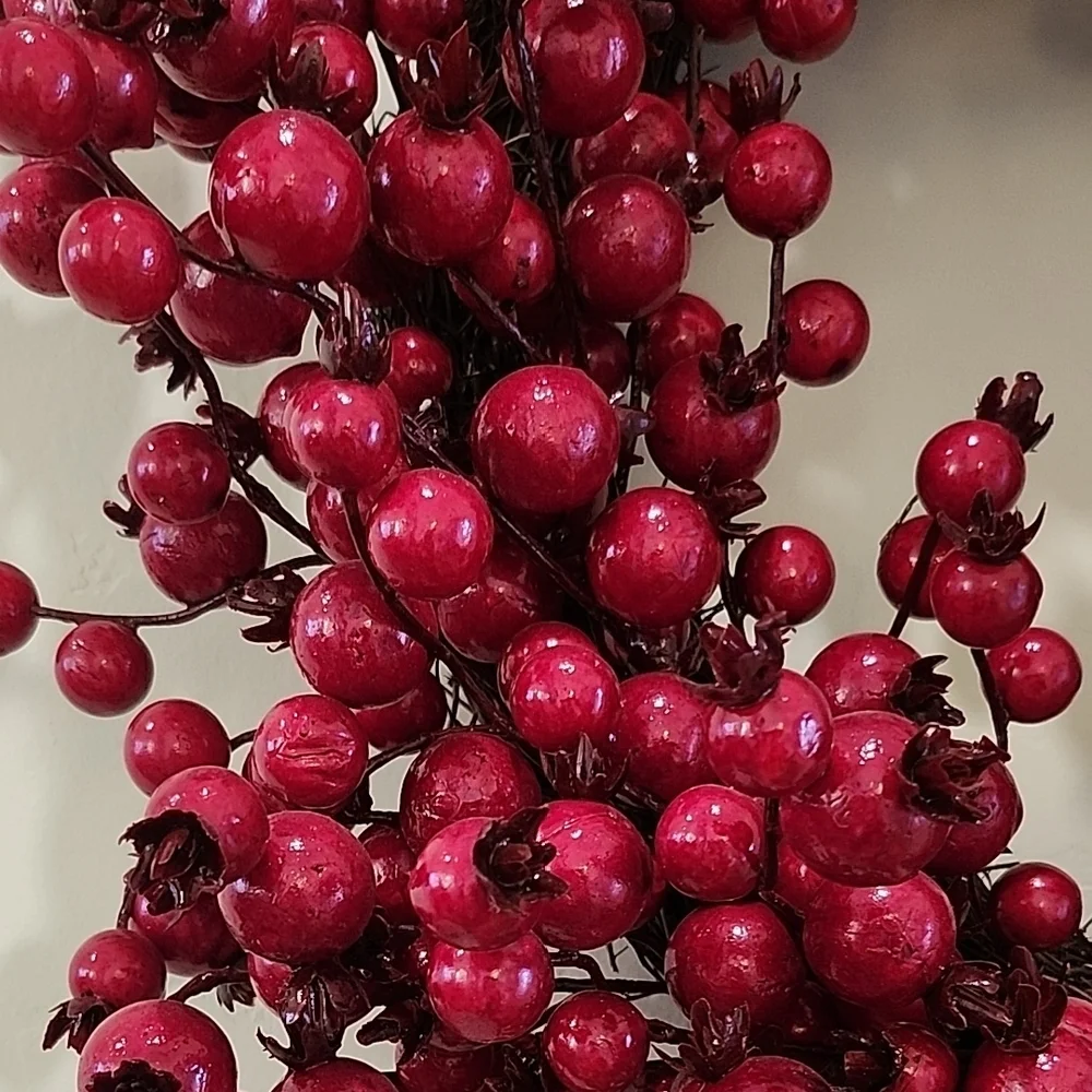 Festive Red Berry Holiday Wreath